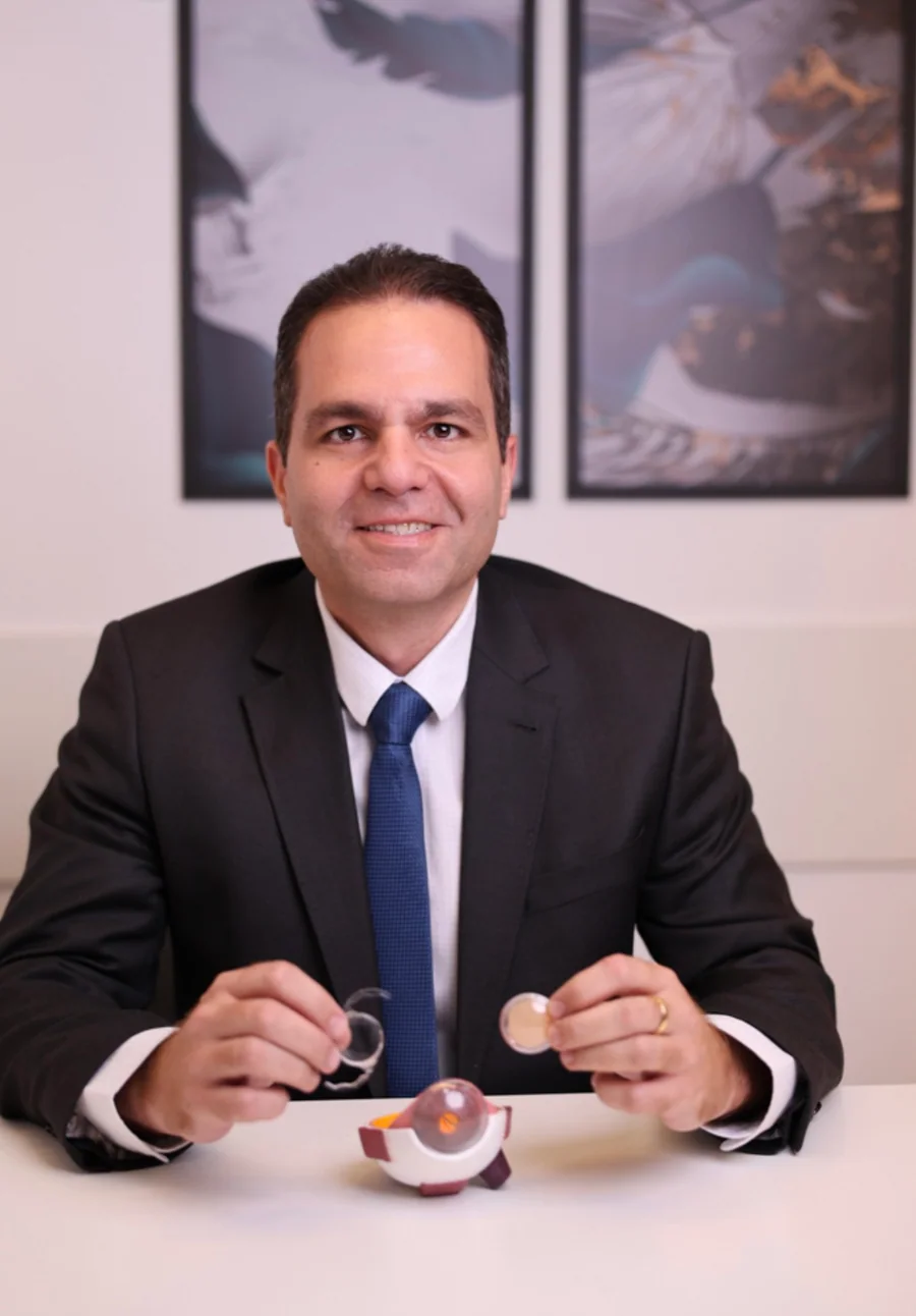 Dr. Acilino Leite
